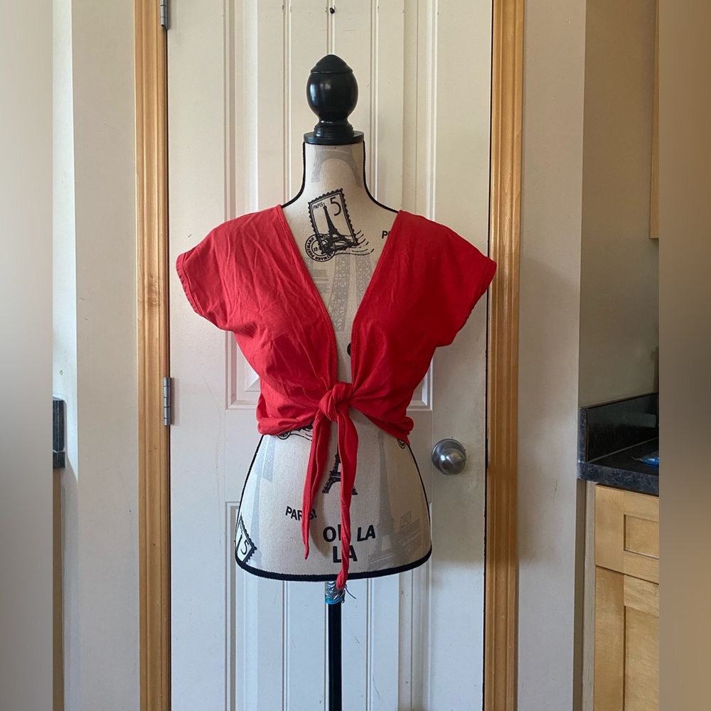 Wilfred front tie top